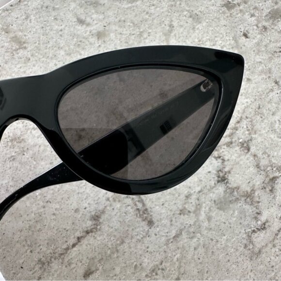 CELINE Sunglasses - Picture 9 of 10